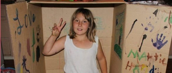 The Apartment Box: Creating Cardboard Memories