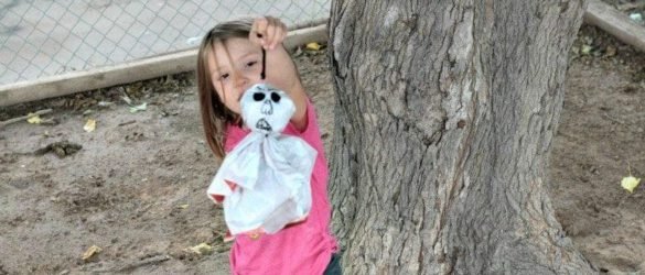 Easy DIY Floating Tree Ghosts for Halloween