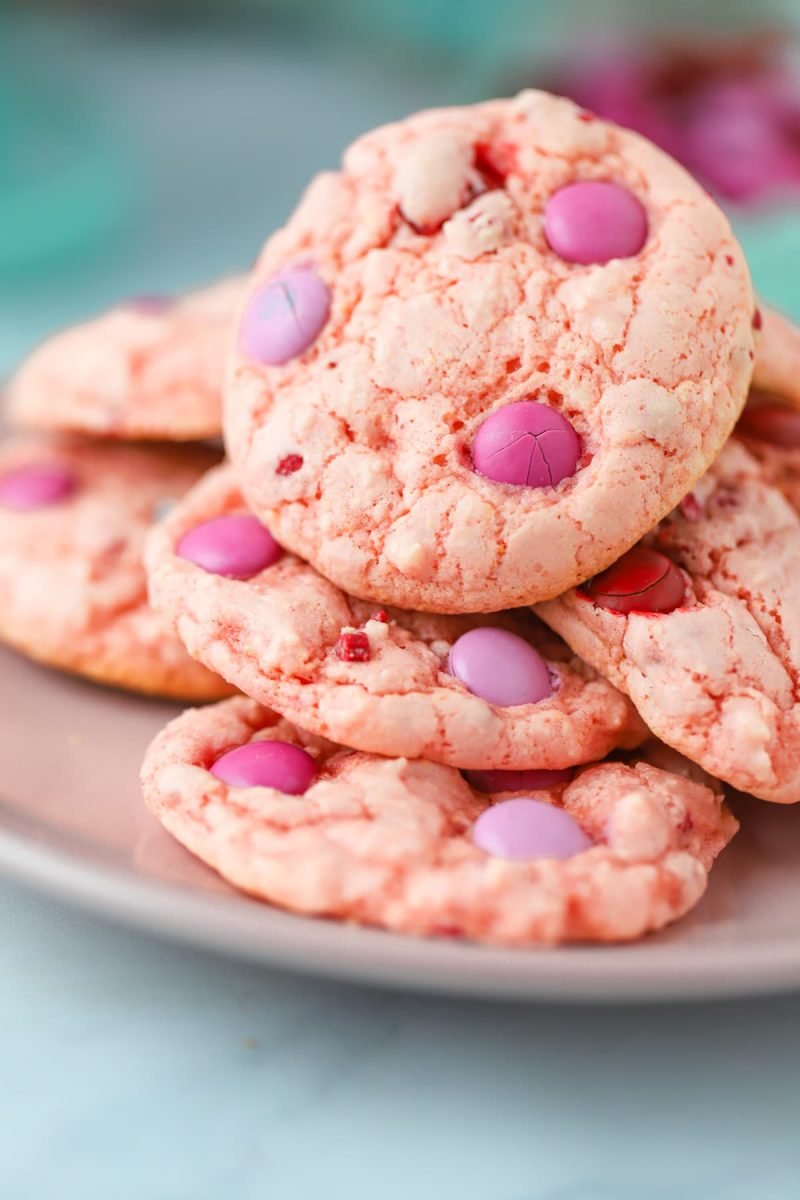 Valentine's Day Cookie Ideas Baked With Love 41 BEST EVER STRAWBERRY CAKE MIX COOKIES