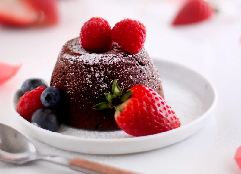 Droolworthy Valentine's Day Cake Recipes 22 Gluten free Molten Lava Cake.jpg e1703381463122