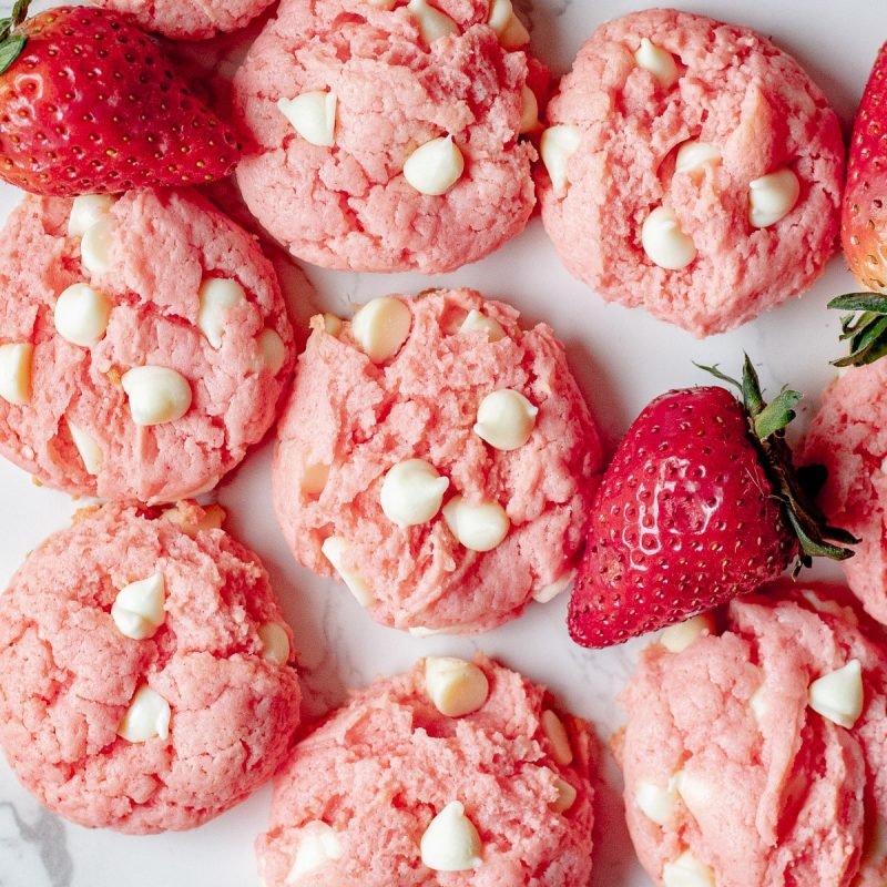 Valentine's Day Cookie Ideas Baked With Love 23 STRAWBERRY CHEESECAKE COOKIES