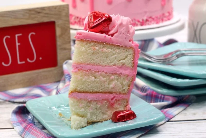 Droolworthy Valentine's Day Cake Recipes 17 Valentine’s Day Cake with Cinnamon Flavor