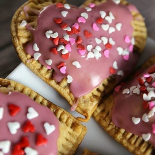 Valentine's Day Heart Pop Tarts 12 Valentine's Day Heart Pop Tarts