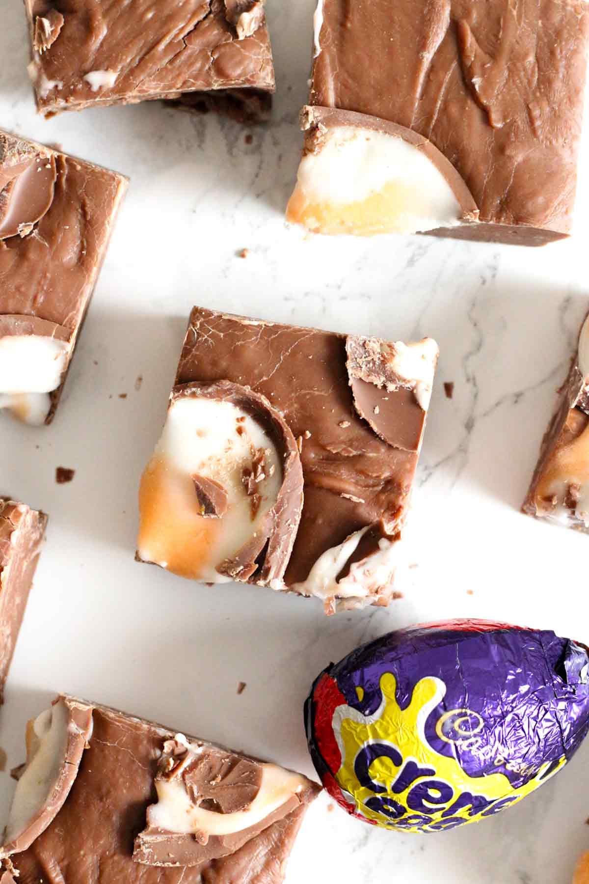 Easter Dessert Recipes and Ideas You Don't Want to Miss 15 EASY CREME EGG FUDGE (3 INGREDIENTS)