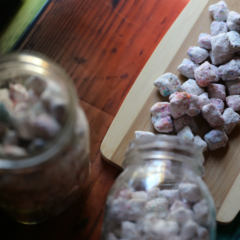 Tie-Dye White Chocolate Muddy Buddies 11 Tie-Dye White Chocolate Muddy Buddies