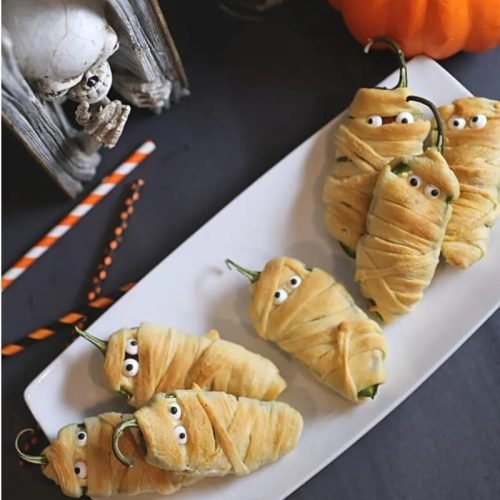 Super Duper Halloween Mummy Jalapeno Poppers with Lit'l Smokies 16 Halloween Mummy Jalapeno Poppers
