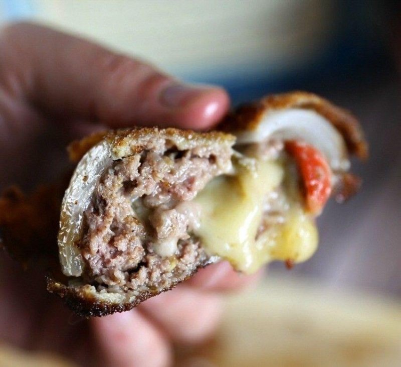 Green Chili Cheeseburger Stuffed Onion Rings 14 Green Chili Cheeseburger Stuffed Onion Rings