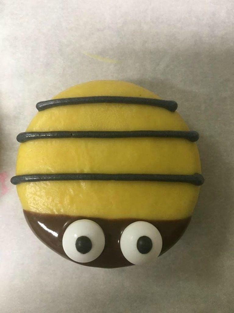 Bumble Bee Oreo Cookies 16 Bubble Bee Oreo Cookies