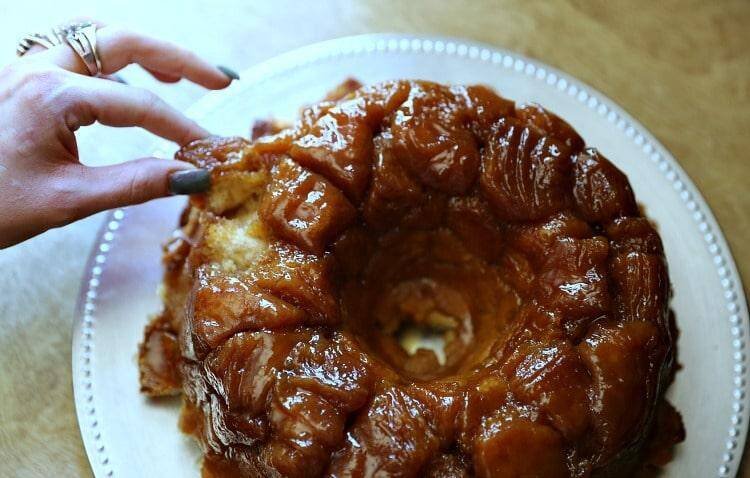 Delicious Ooey Gooey Cinnamon Caramel Monkey Bread 18 Ooey Gooey Cinnamon Caramel Monkey Bread