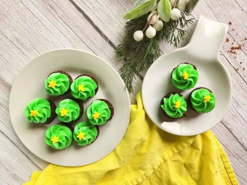 Christmas Tree Brownie Bites