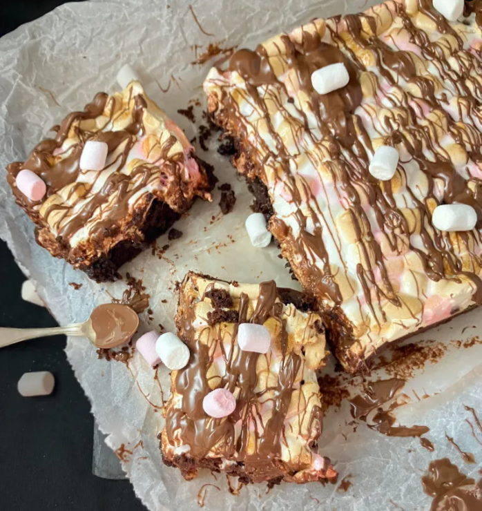 Droolworthy Brownie Recipes 21 Dark Chocolate Marshmallow Brownies