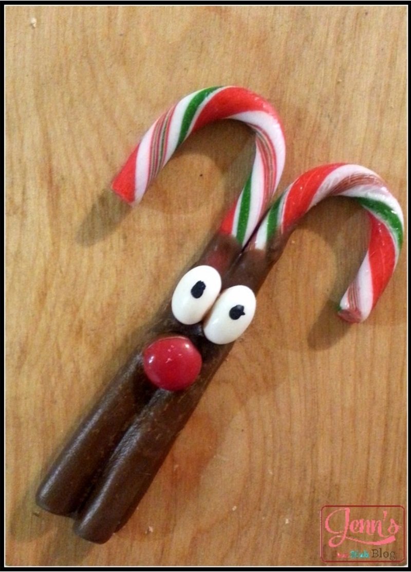 Candy Cane Reindeer! 11 Candy Cane Reindeer!