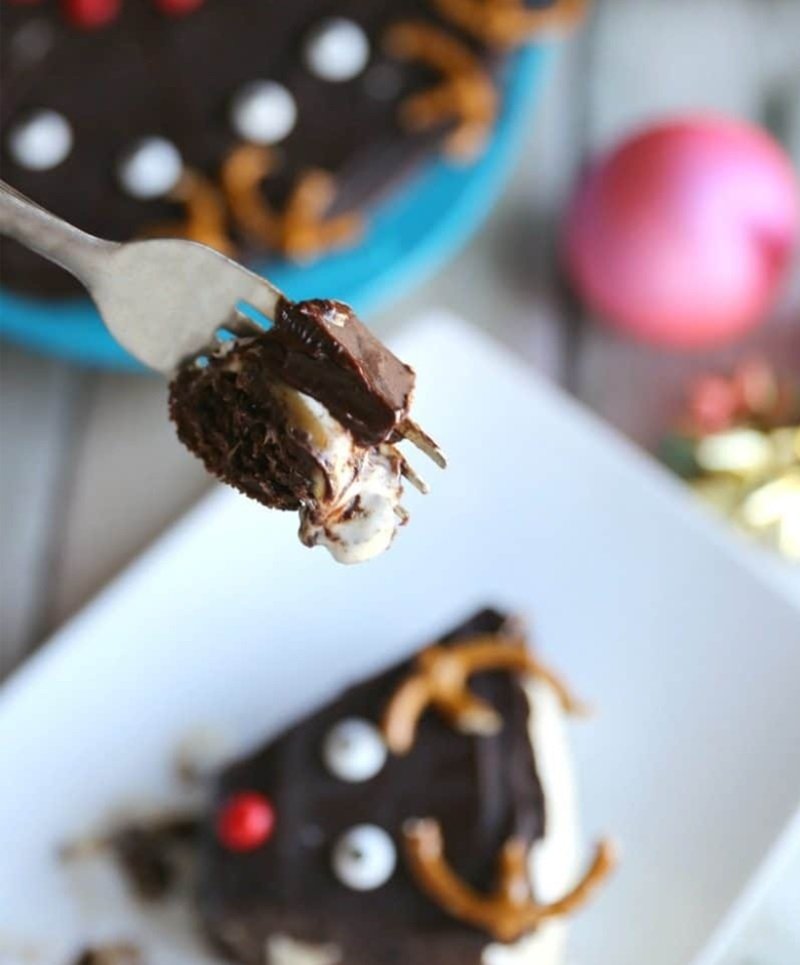 caramel peanut butter reindeer brownie recipe 2