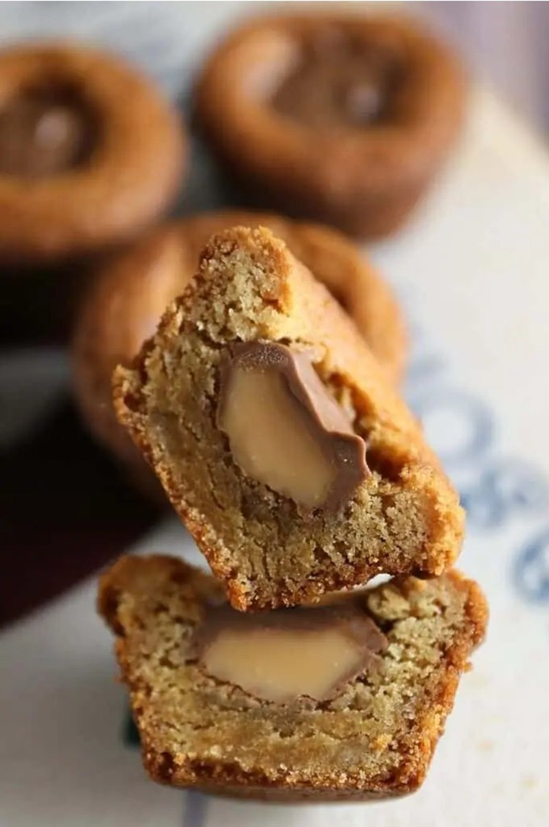 Chewy Peanut Butter Rolo Stuffed Cookie Cups 10 Chewy Peanut Butter Rolo Stuffed Cookie Cups