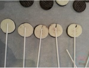 Mummy & Frankenstein Oreo Cookie Pops 20 Mummy & Frankenstein Oreo Cookie Pops