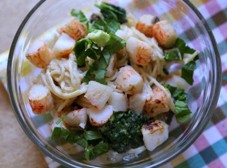 top view of Crab Spinach & Broccoli Alfredo
