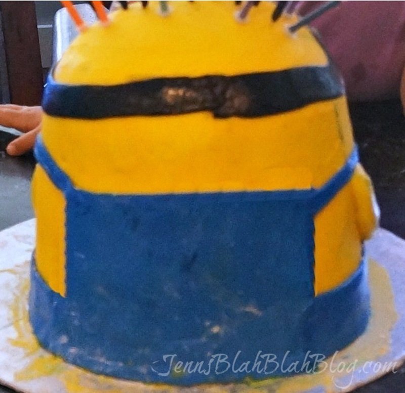 Homemade Minions Cake Recipe 13 Minions Cake