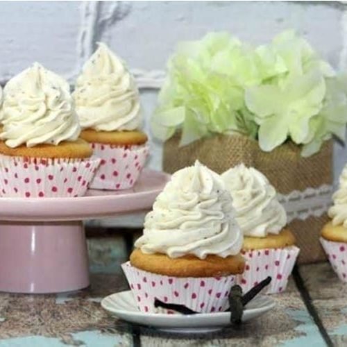 Vanilla Bean Cupcakes 12 Vanilla Bean Cupcakes
