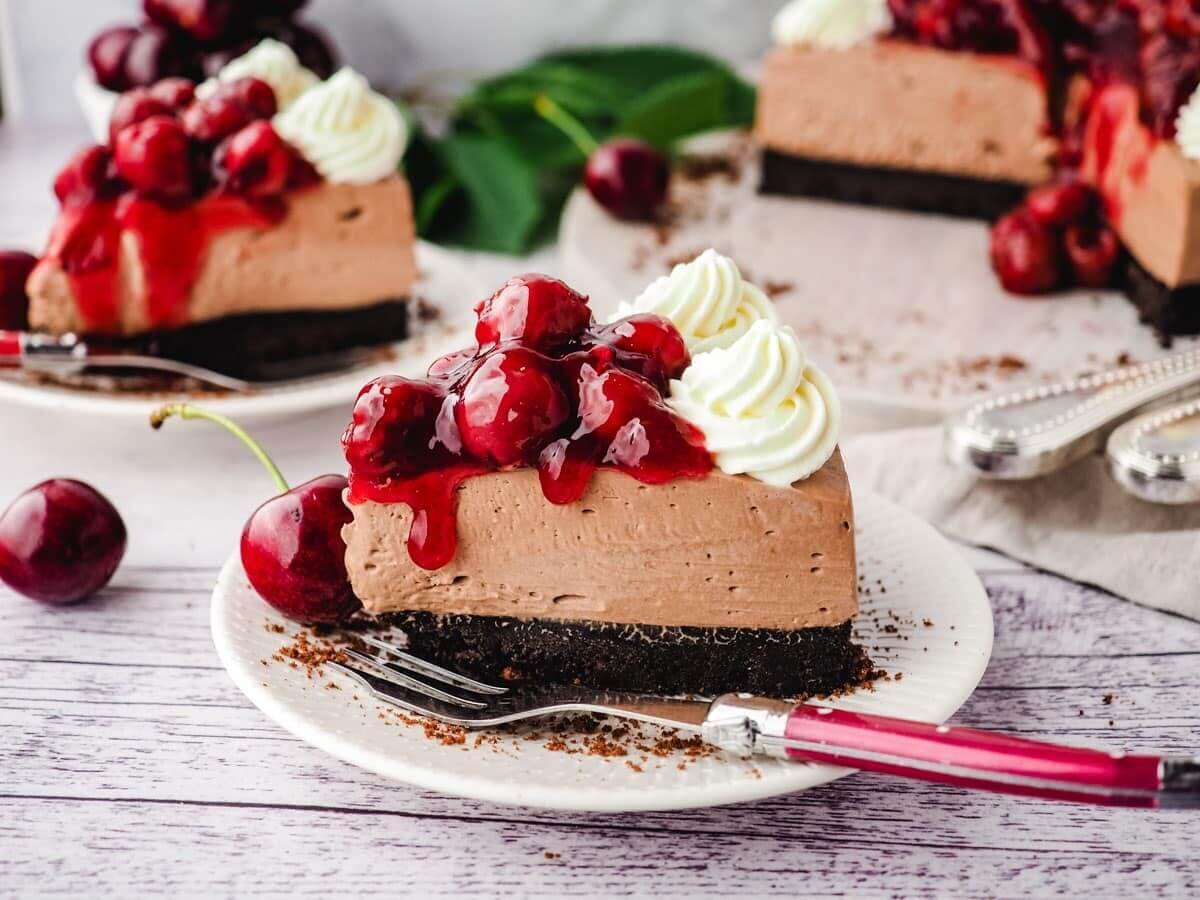 Fabulous Chocolate Cheesecake Recipes 24 Black Forest Cheesecake