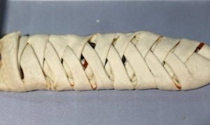 Quick and Easy Pepperoni Pizza Braid 19 Pepperoni Pizza Braid