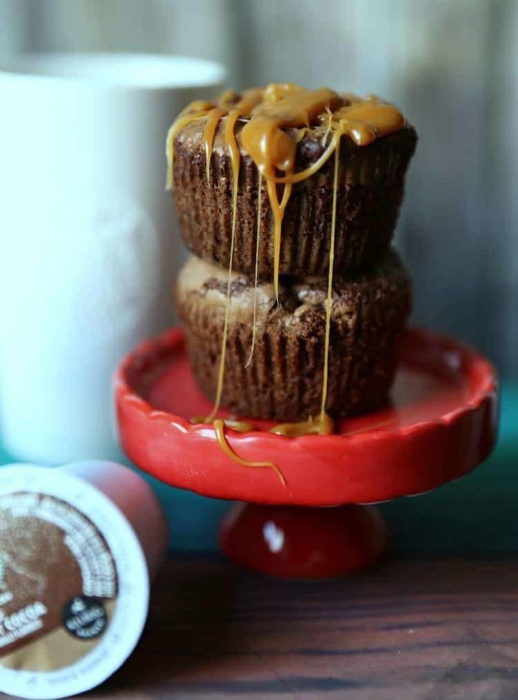 Delicious Caramel Stuffed Brownie Cupcakes 10 Caramel Stuffed Brownie Cupcakes
