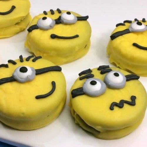 The Coolest Minions Oreo Cookies 15 minion oreo cookies