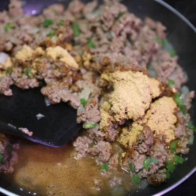 Beef Taco Lettuce Wraps 13 browning hamburger meat with taco bell taco seasoning