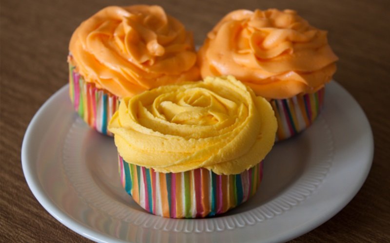 All-In-One Cake and Frosting Cupcakes