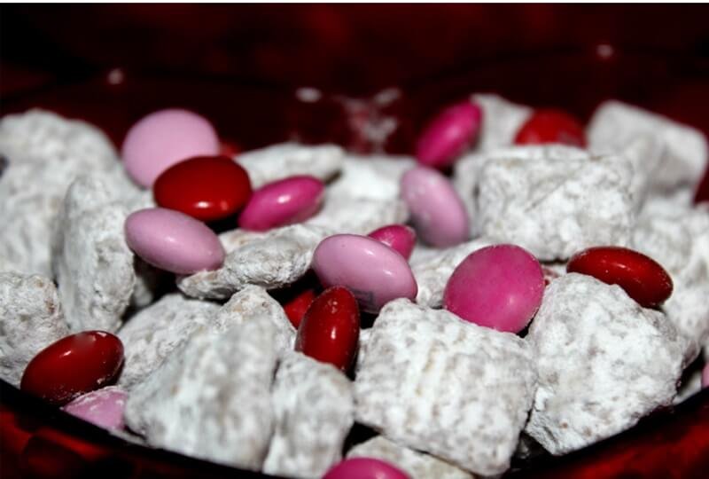 Valentine’s Day Muddy Buddies 19 Valentine’s Day Muddy Buddies