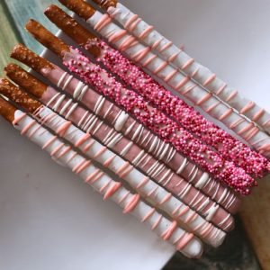 Valentine’s Day Chocolate Covered Pretzel Rods (Perfect for Gifts & Parties) 15 Valentine’s Day Chocolate Covered Pretzel Rods (Perfect for Gifts & Parties)